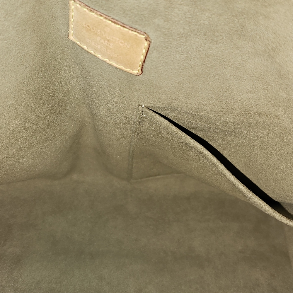 Louis Vuitton Courtney MM - Picture 8 of 9